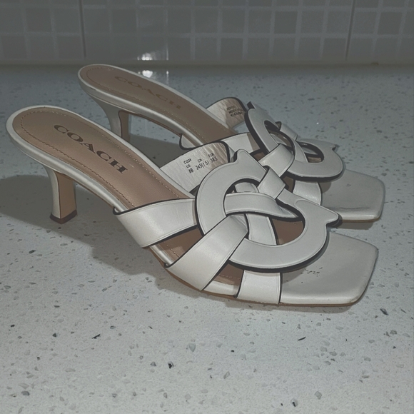 Coach Tillie Leather SandalWomen's size8 - Picture 3 of 8